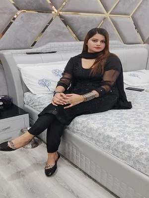 Call Girl in Chandigarh Sec 13